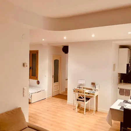 Cozy And Beautiful Close To Downtown And Beaches