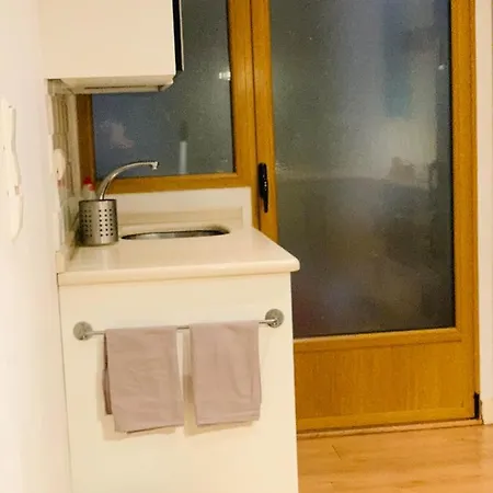 Апартаменты Cozy And Beautiful Close To Downtown And Beaches *
