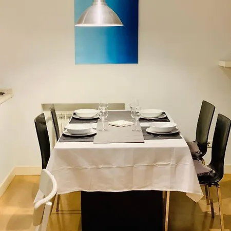 Cozy And Beautiful Close To Downtown And Beaches